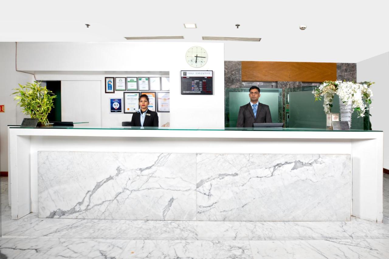 Yogi Executive, Navi Mumbai Hotel Exterior photo