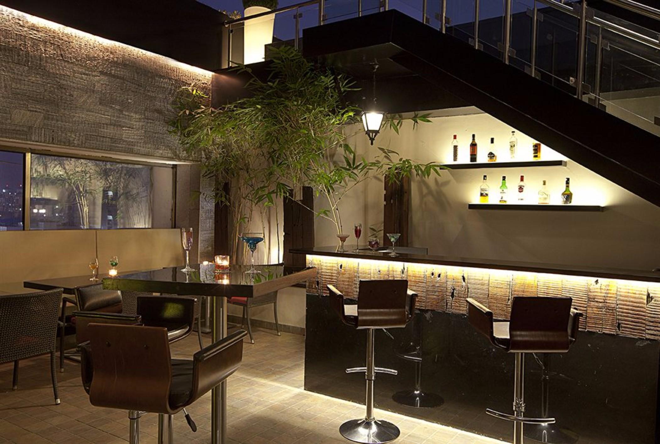 Yogi Executive, Navi Mumbai Hotel Exterior photo