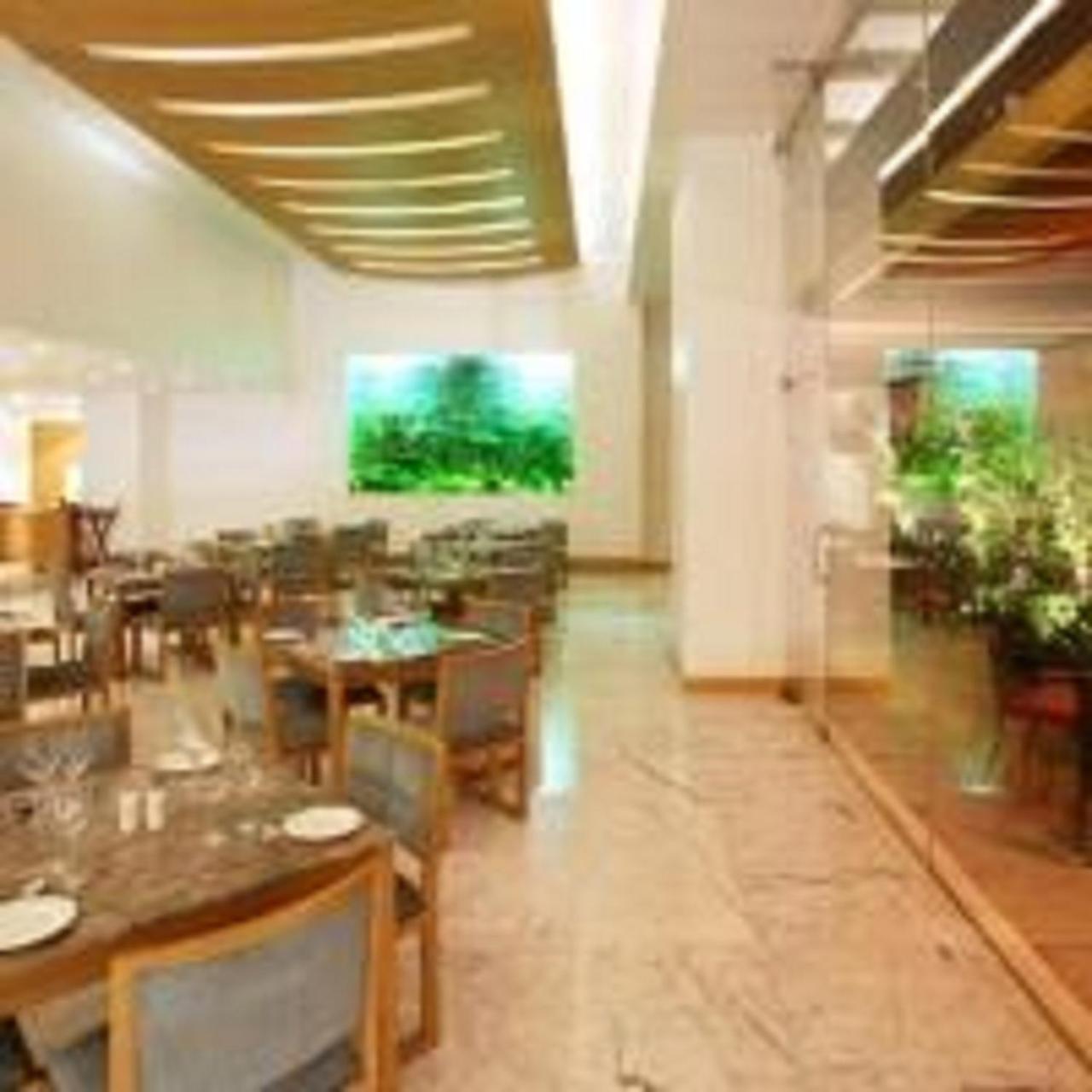 Yogi Executive, Navi Mumbai Hotel Exterior photo